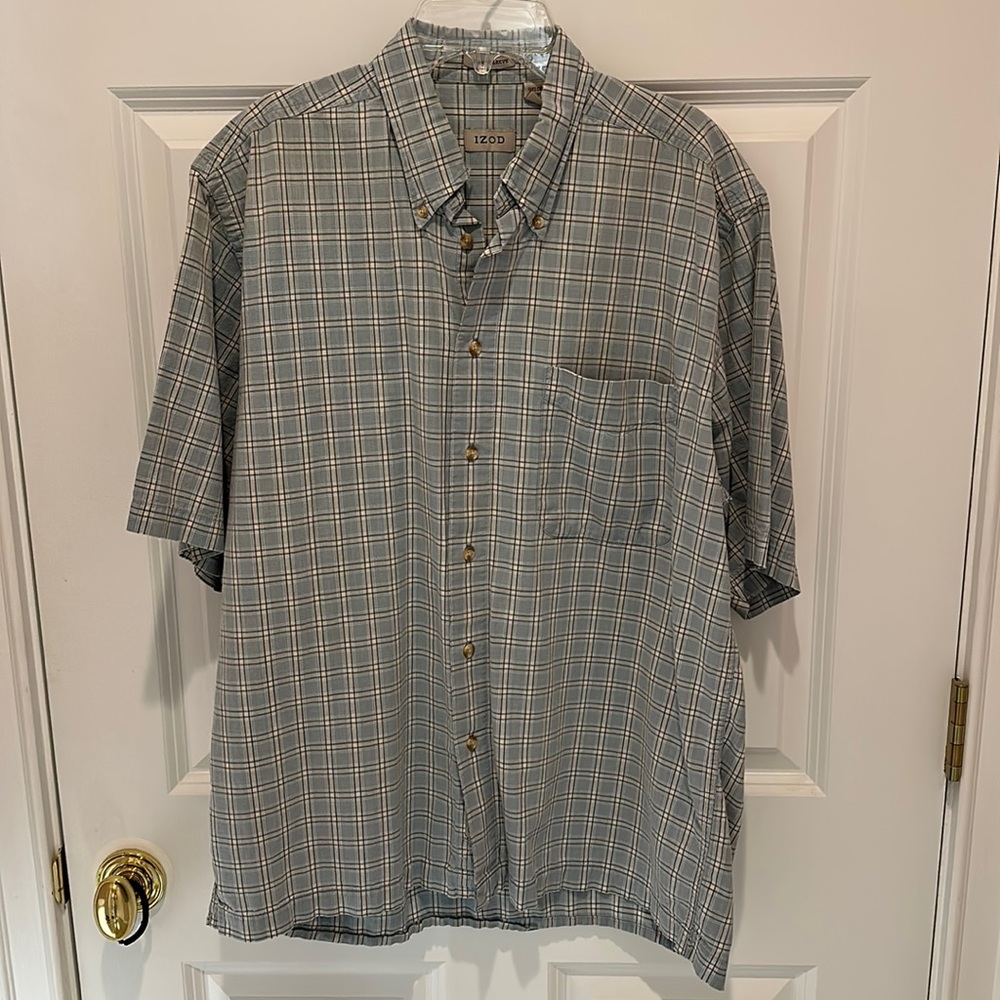 Men’s IZOD shirt- blue/gray/white size medium.